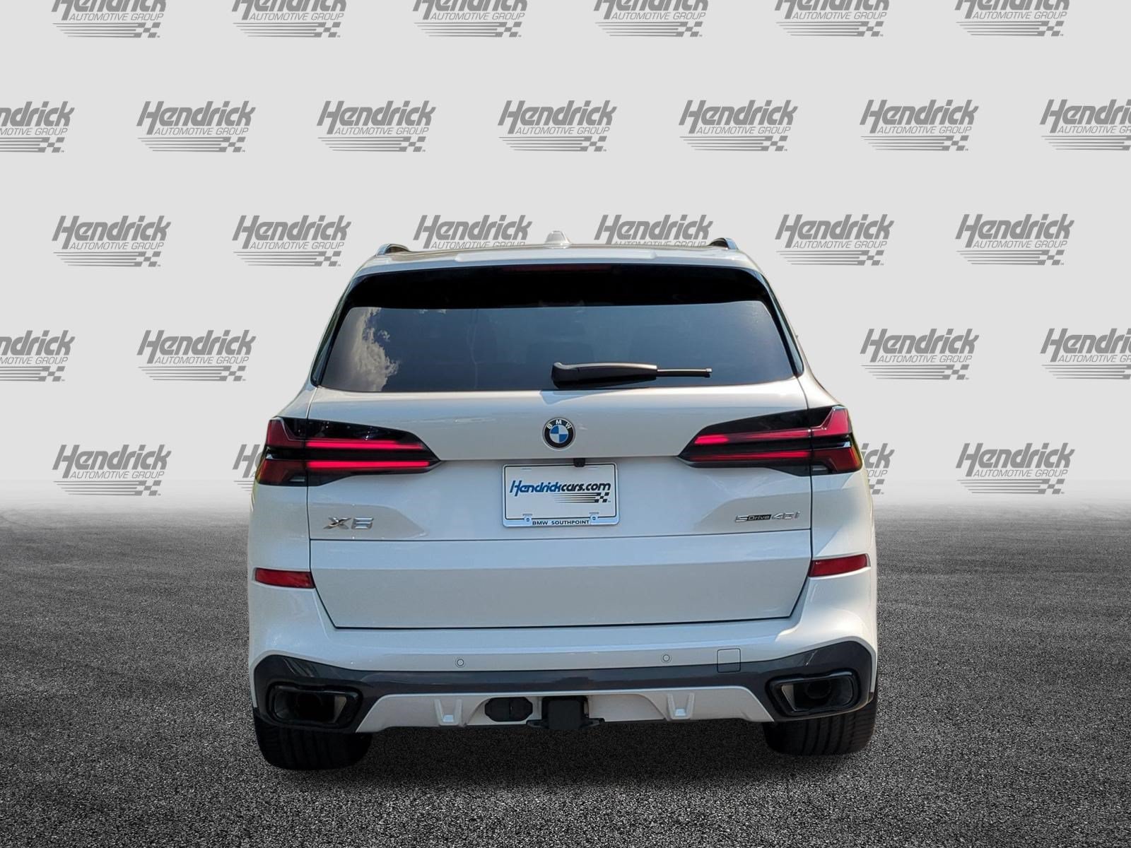 Certified 2026 BMW X5 sDrive40i w/ M Sport Package RWD image 9