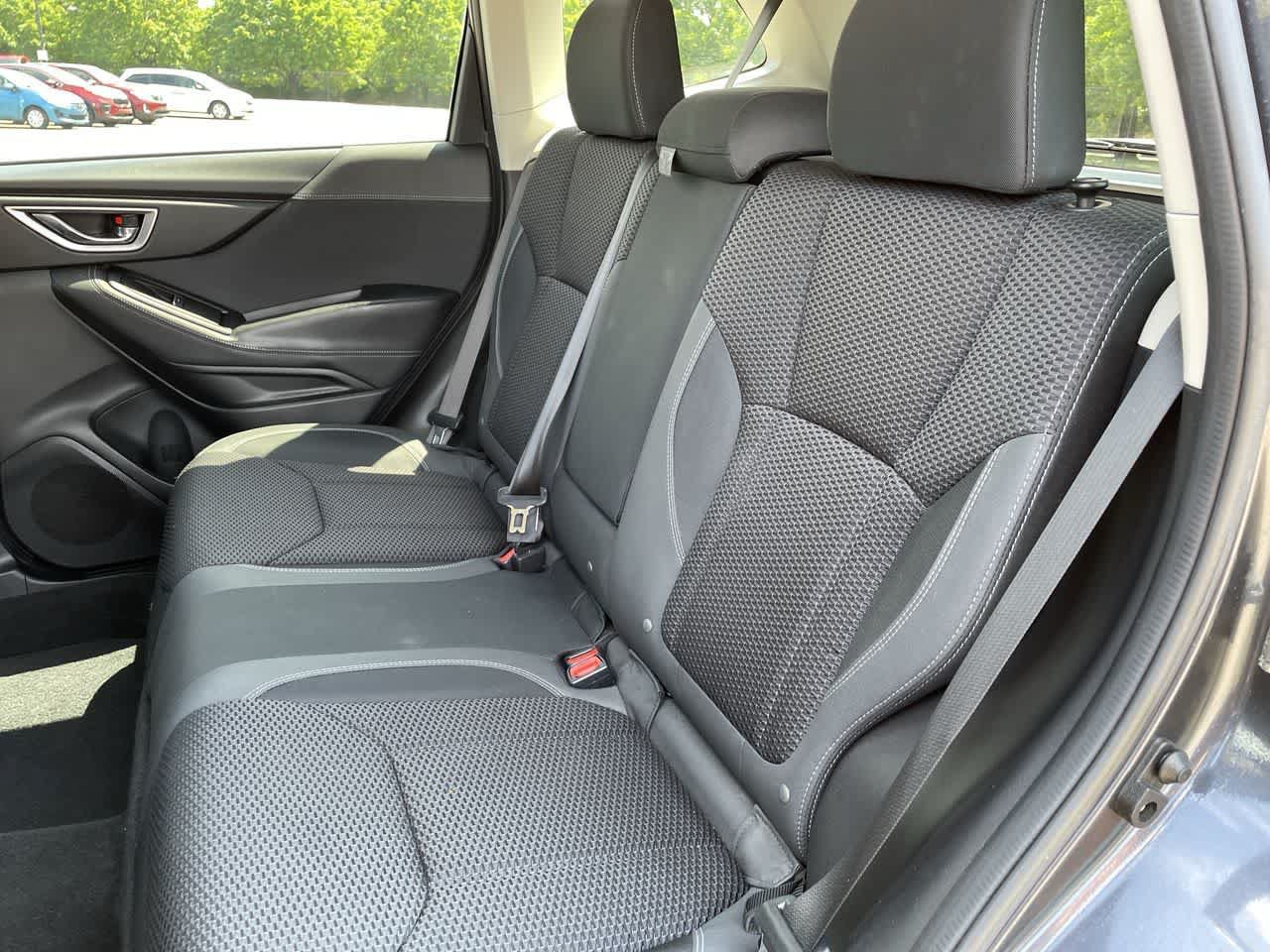 Used 2019 Subaru Forester Premium w/ All-Weather Package AWD/4WD image 18