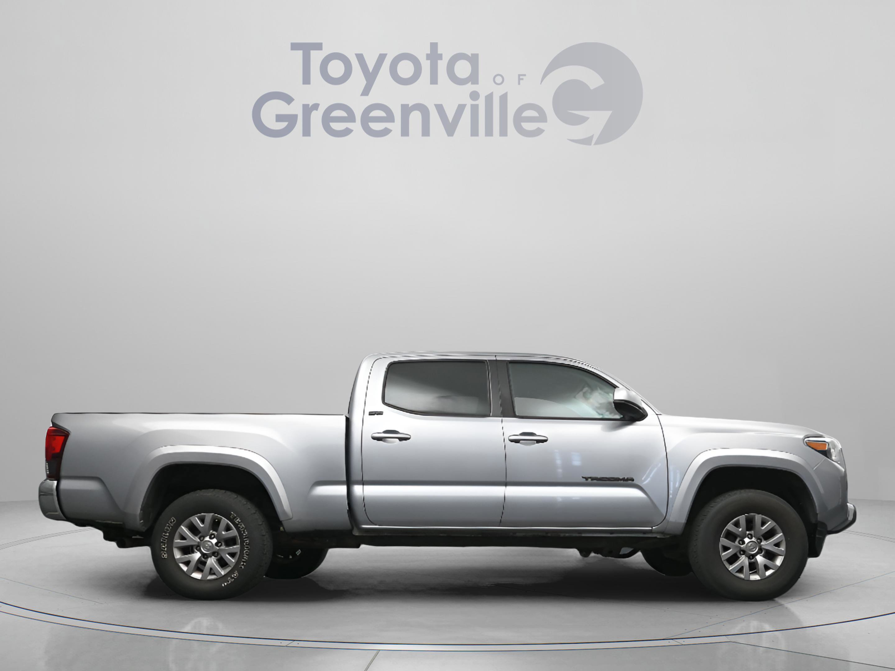 Used 2019 Toyota Tacoma SR5 image 17