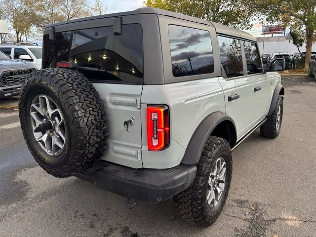 Used 2024 Ford Bronco Badlands image 8