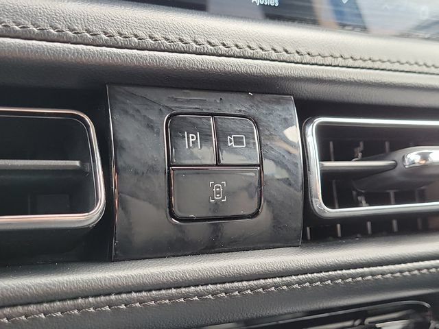 Certified 2023 Lincoln Nautilus AWD w/ Premium Package image 24