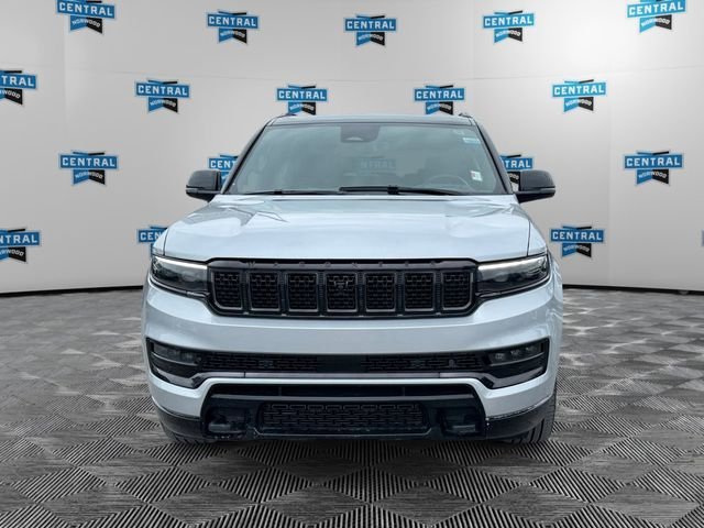 Certified 2025 Jeep Grand Wagoneer Series II Obsidian w/ Quick Order Packagew 28T AWD/4WD image 9