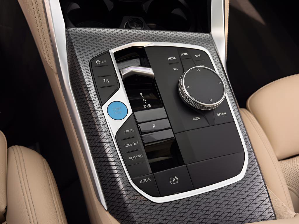 Used 2023 BMW i4 eDrive40 w/ M Sport Package image 23