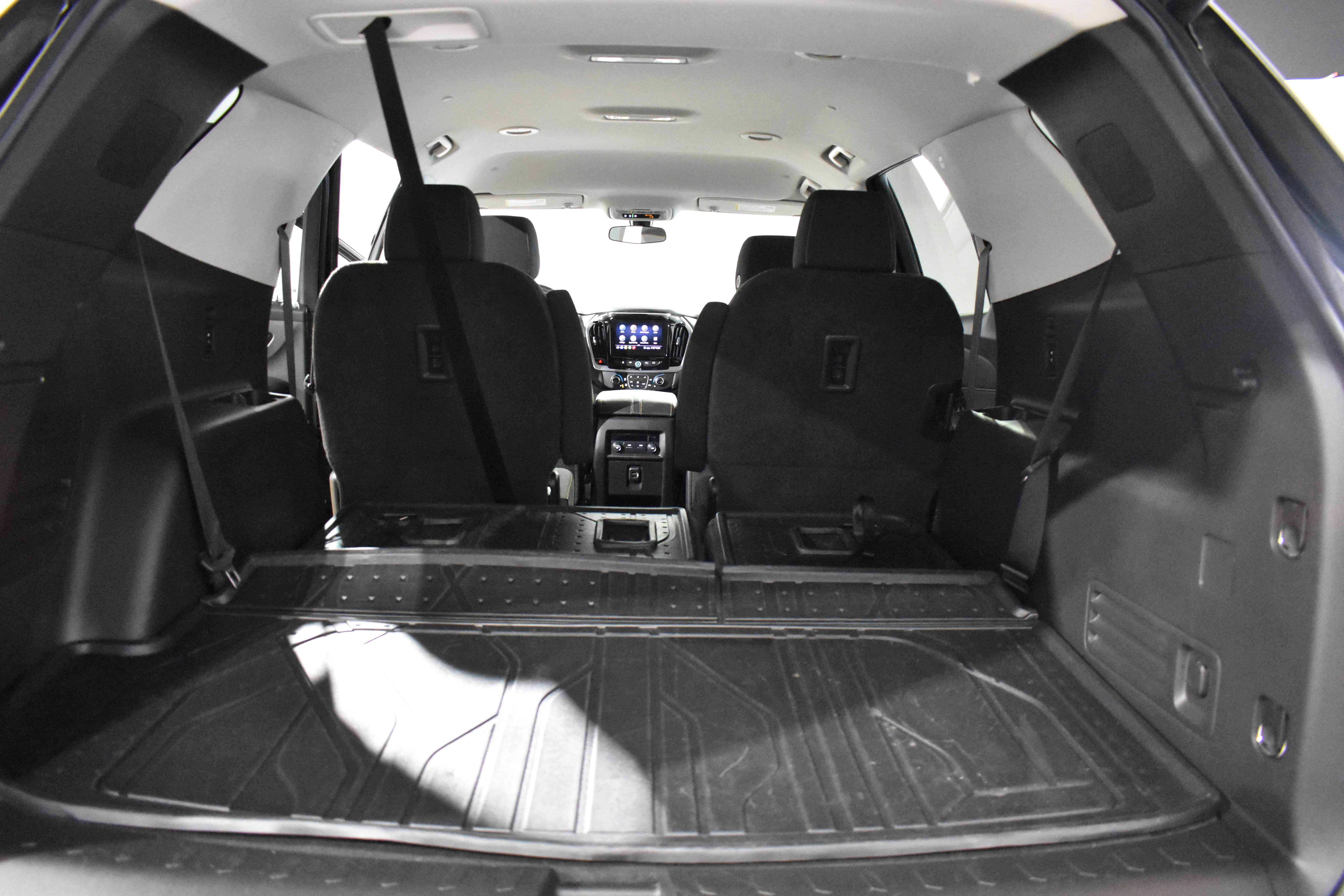 Used 2021 Chevrolet Traverse LT image 33