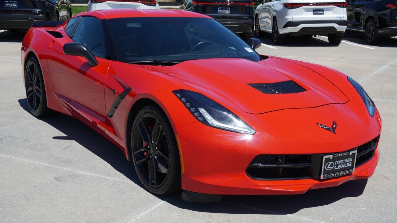 Used 2016 Chevrolet Corvette Stingray Coupe w/ 2LT Preferred Equipment Group RWD image 3