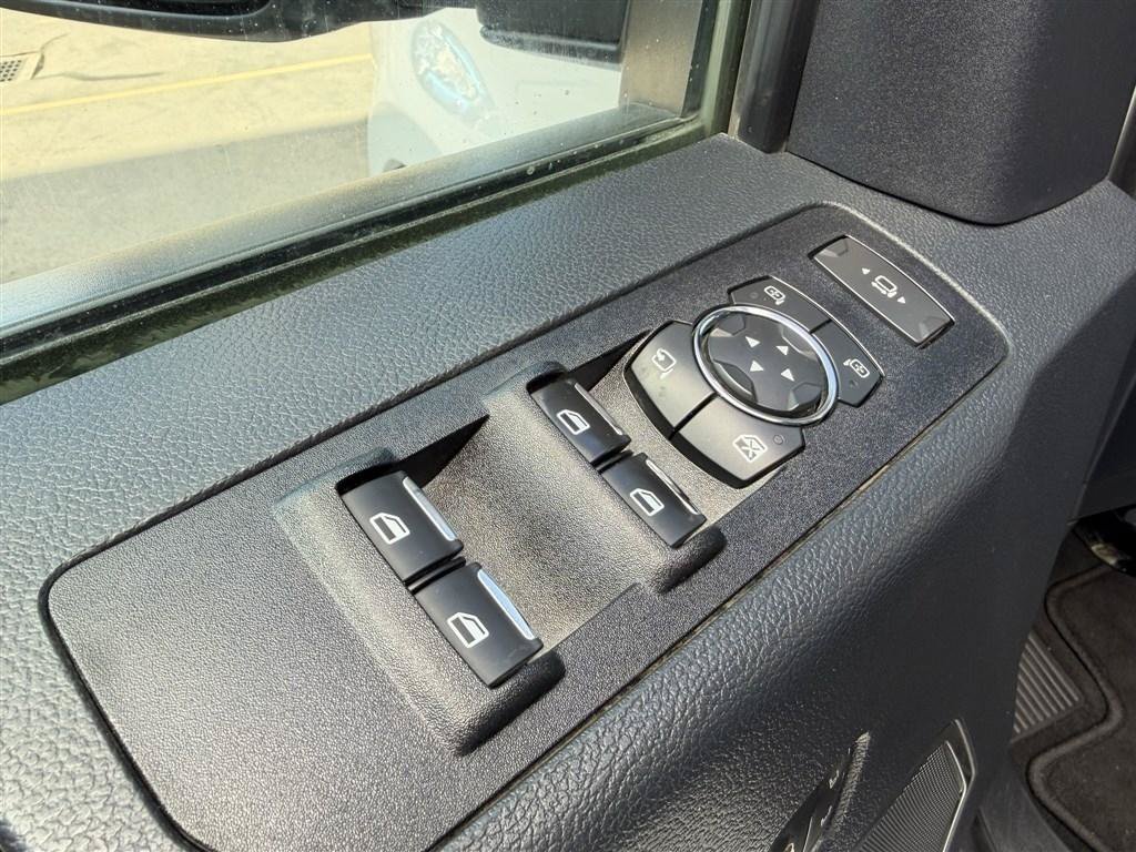 Used 2022 Ford F350 Lariat w/ Lariat Ultimate Package AWD/4WD image 20