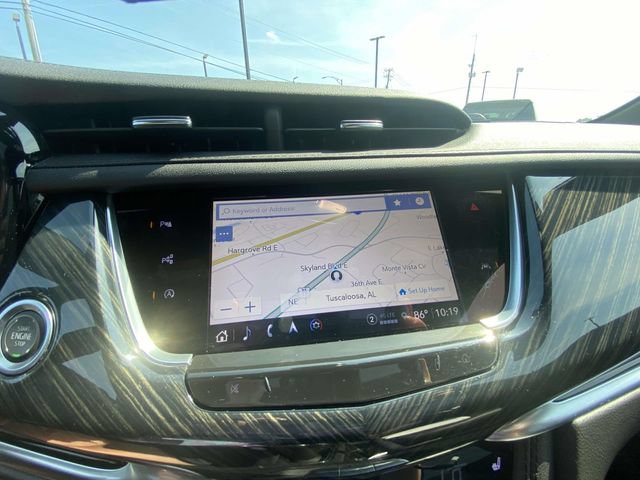 Certified 2024 Cadillac XT6 Premium Luxury w/ Technology Package AWD/4WD image 17