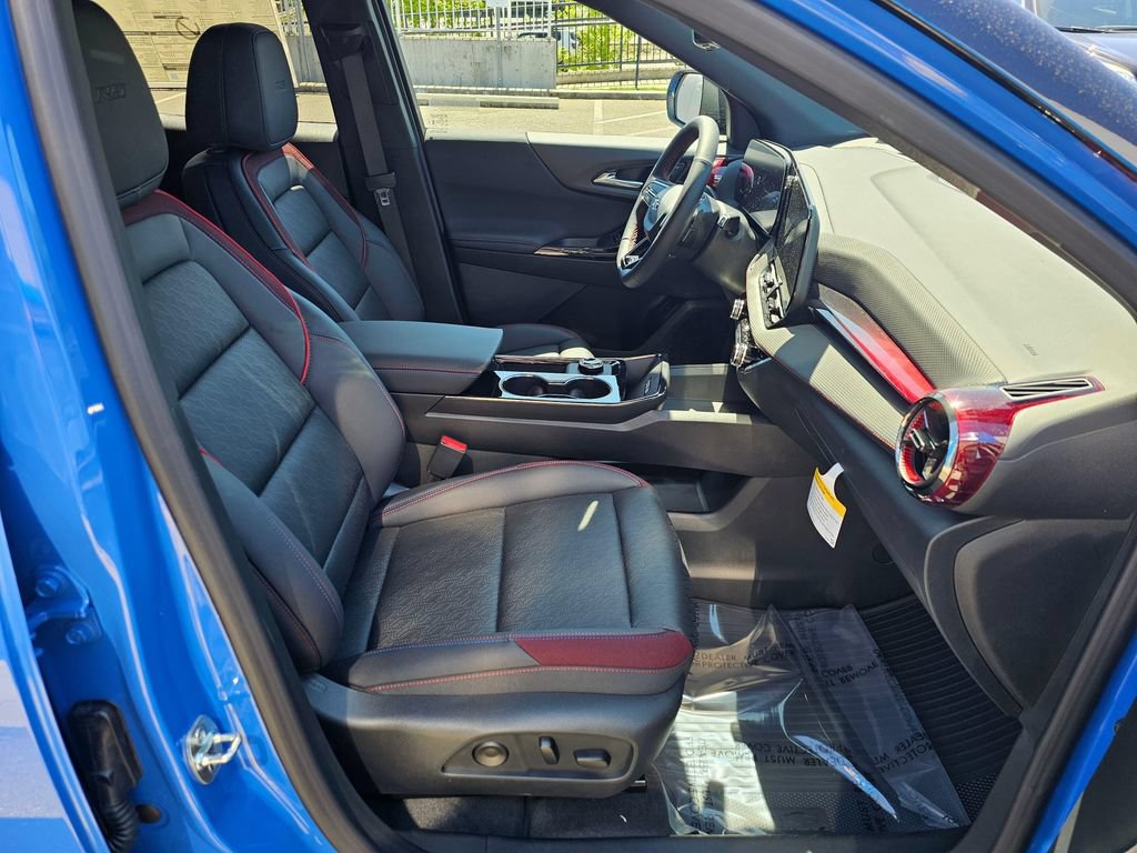 New 2026 Chevrolet Equinox RS AWD/4WD image 11