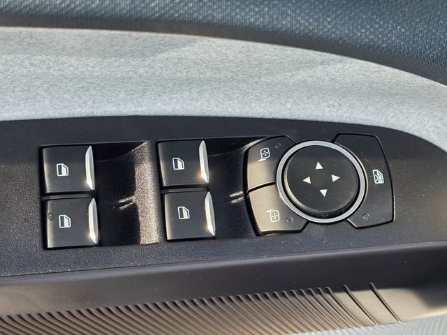 New 2025 Ford Maverick XLT w/ XLT Luxury Package image 8