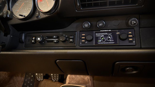 Used 1998 Porsche 911 GT3 RS image 6