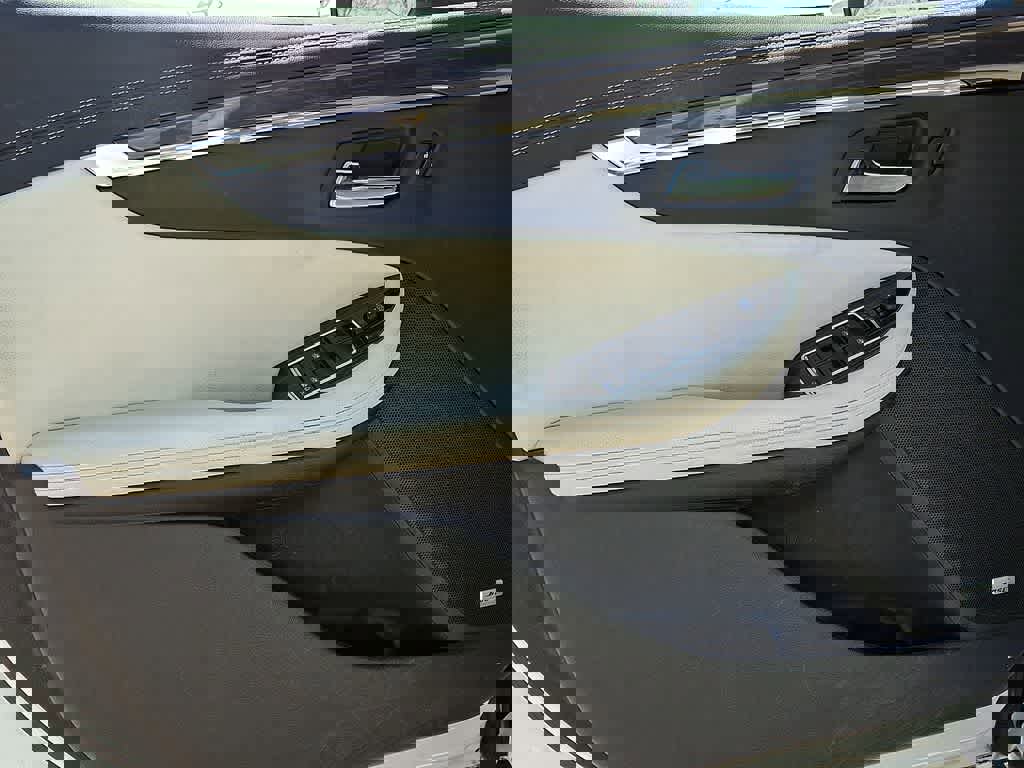 Used 2018 Chevrolet Impala LT w/ LT Leather Package image 12