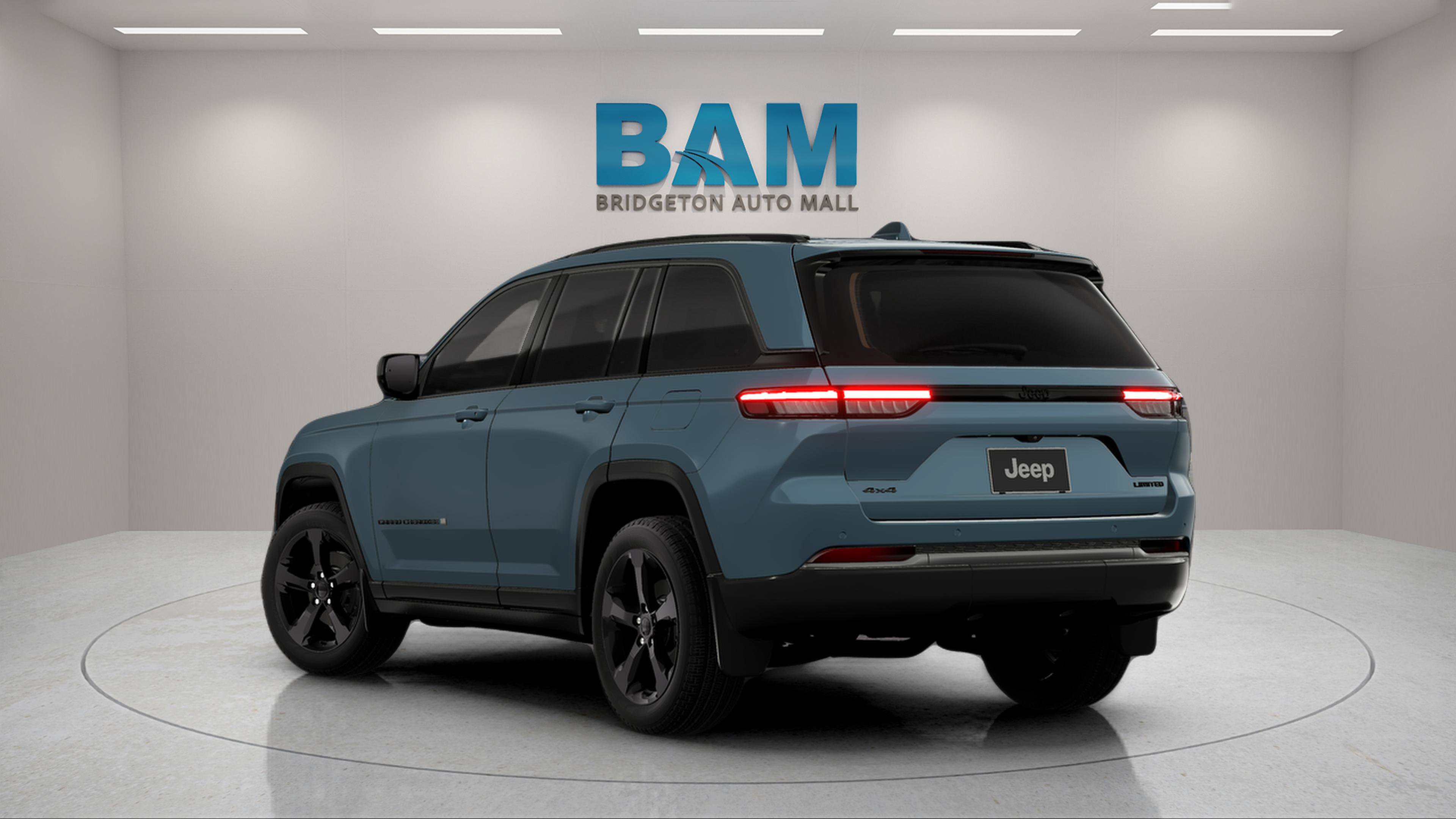 New 2026 Jeep Grand Cherokee Limited w/ Limited Altitude Package AWD/4WD image 10