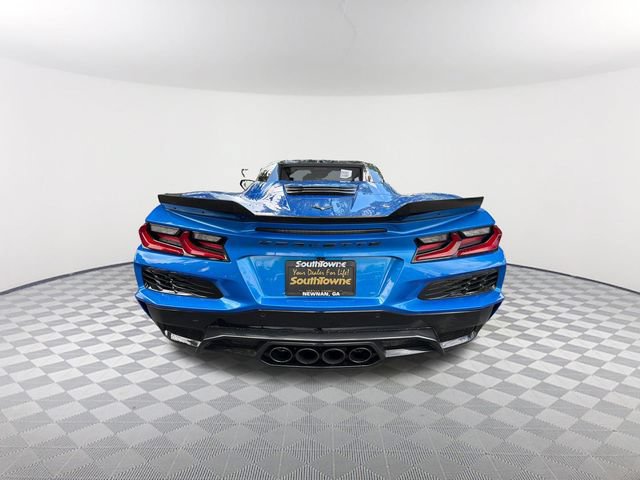 Used 2024 Chevrolet Corvette Z06 RWD image 6