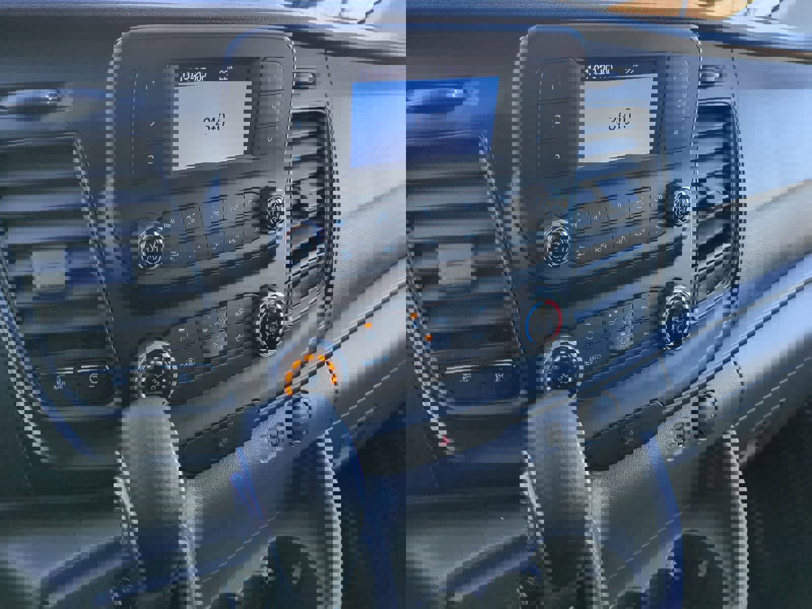 Used 2024 Ford Transit 250 Low Roof AWD w/ Exterior Upgrade Package image 24