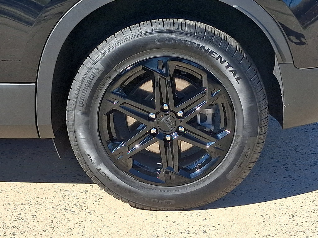 Used 2025 Chevrolet Blazer LT FWD image 8