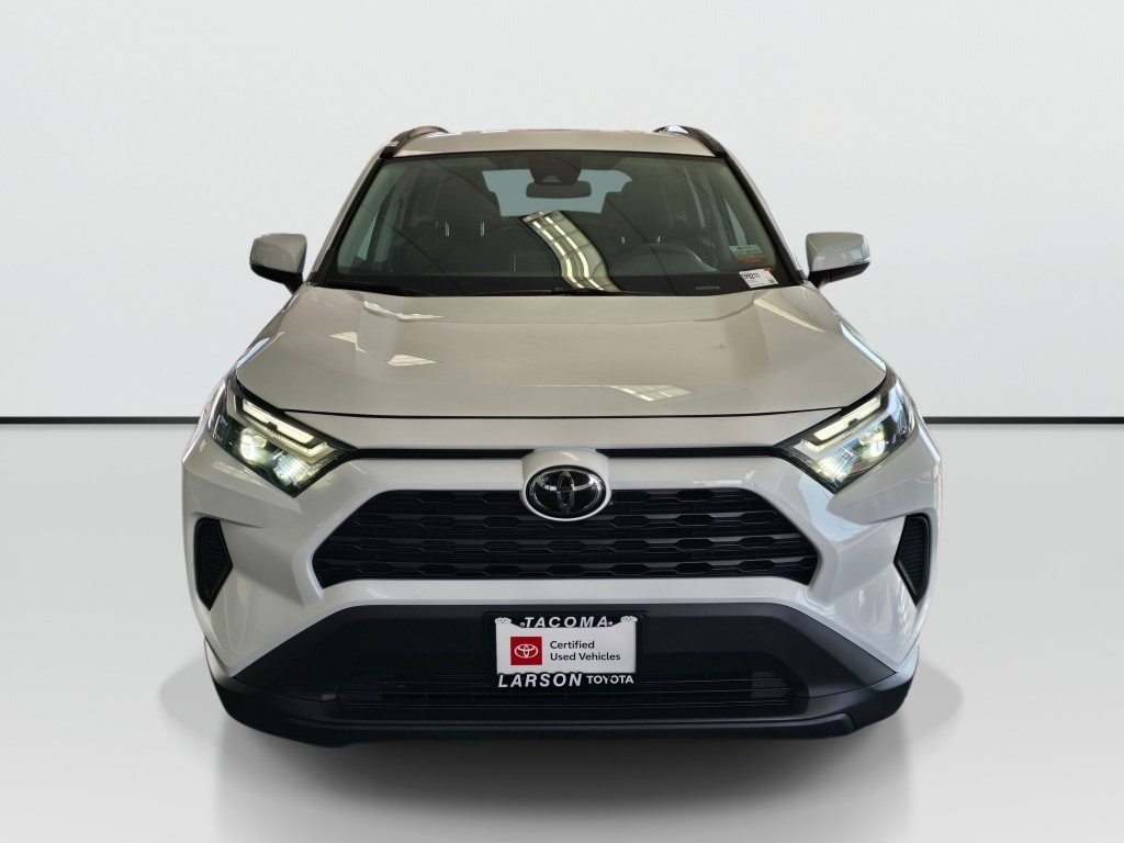 Certified 2025 Toyota RAV4 XLE AWD/4WD image 8
