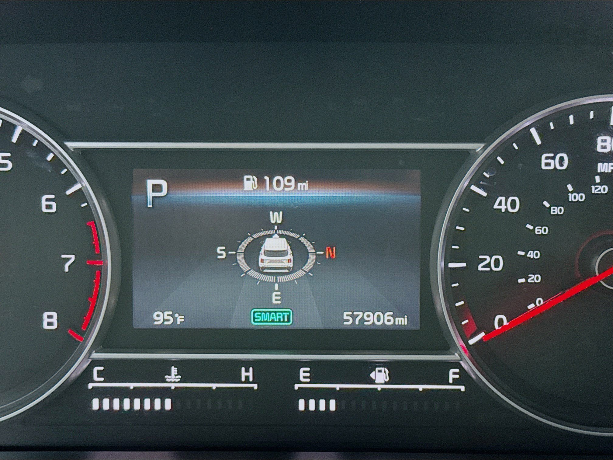 Used 2022 Kia Sorento S FWD image 8