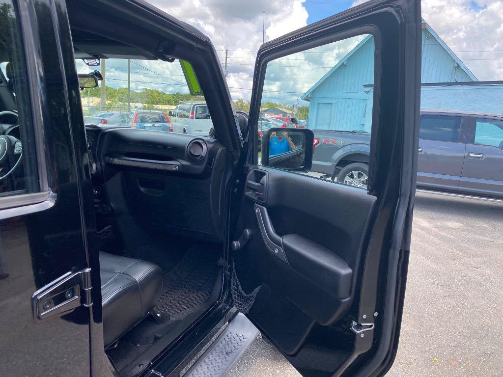 Used 2011 Jeep Wrangler Unlimited Sport AWD/4WD image 21