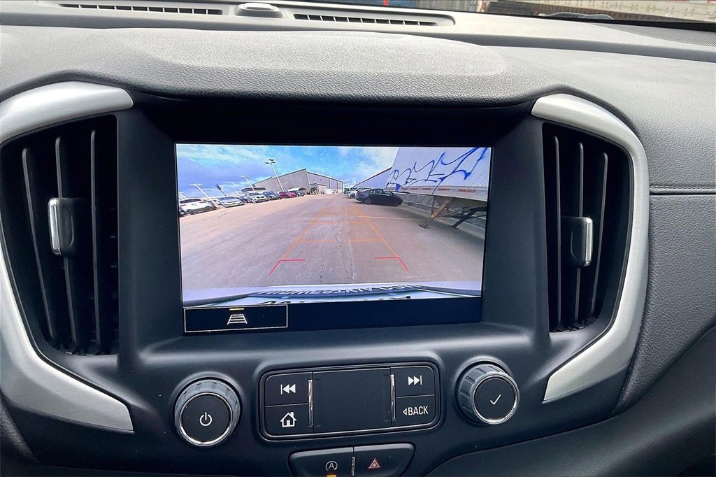 Used 2022 GMC Terrain SLT image 21