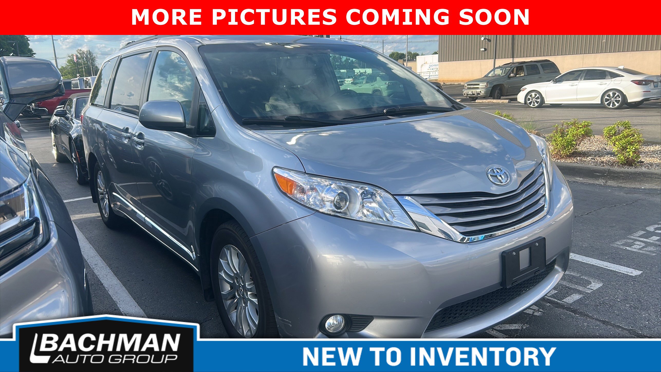 Used 2017 Toyota Sienna XLE w/ XLE Navigation Package