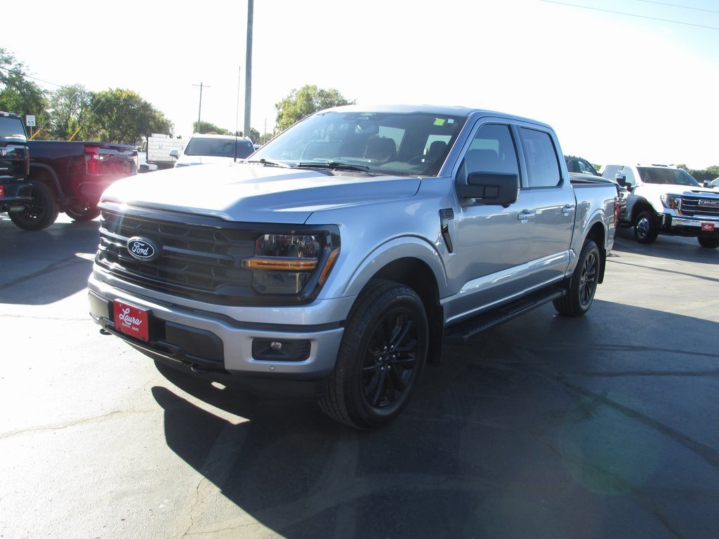Used 2025 Ford F150 XLT w/ Equipment Group 302A MID image 10
