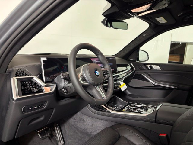 New 2027 BMW X7 xDrive40i w/ Executive Package AWD/4WD image 8