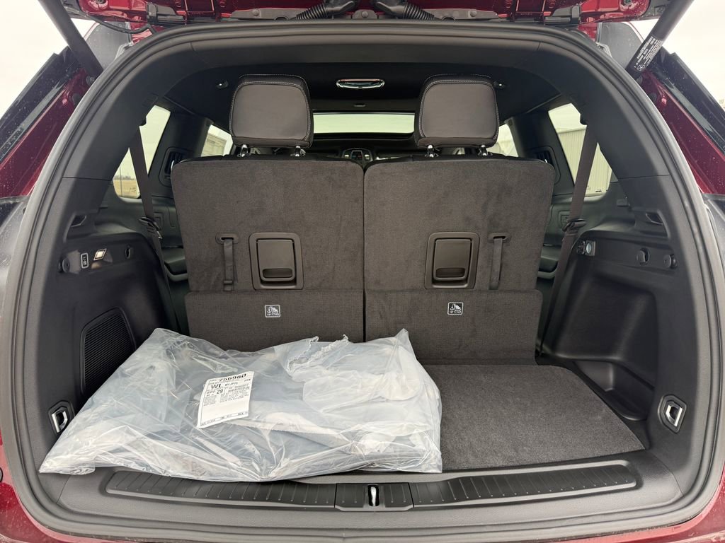 New 2026 Jeep Grand Cherokee L Limited AWD/4WD image 10