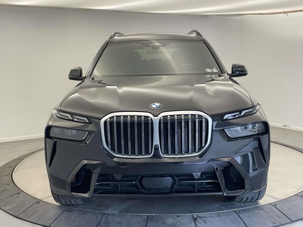 Used 2024 BMW X7 xDrive40i AWD/4WD image 8