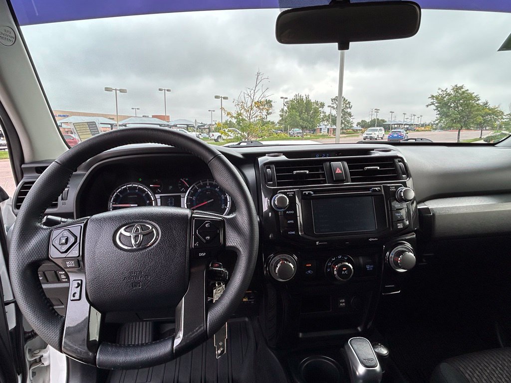 Used 2018 Toyota 4Runner TRD Off-Road Premium AWD/4WD image 13