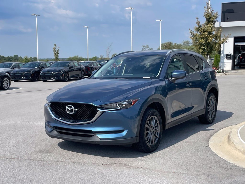 Used 2017 MAZDA CX-5 Touring w/ Preferred Equipment Package AWD/4WD image 4