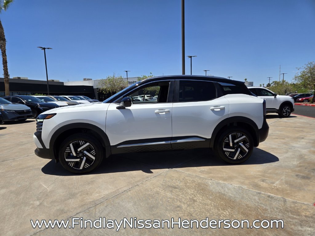 New 2026 Nissan Kicks SV w/ SV Premium Package FWD image 3