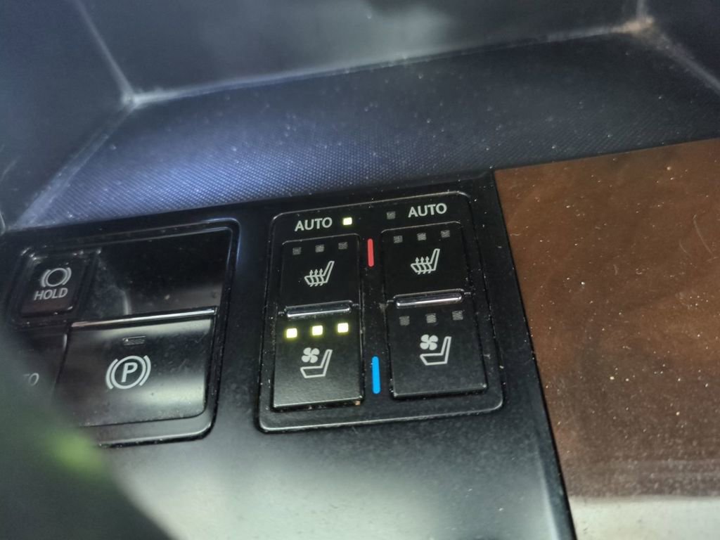 Used 2019 Lexus RX 350 AWD w/ Navigation Package image 28