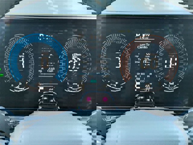 Certified 2025 Hyundai Santa Fe SEL image 8