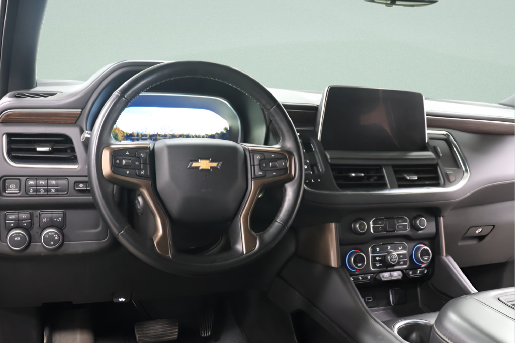 Used 2023 Chevrolet Tahoe High Country w/ Premium Package 2 AWD/4WD image 8