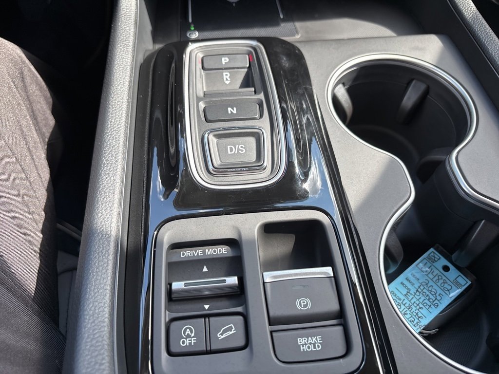 New 2025 Honda Pilot Elite image 37