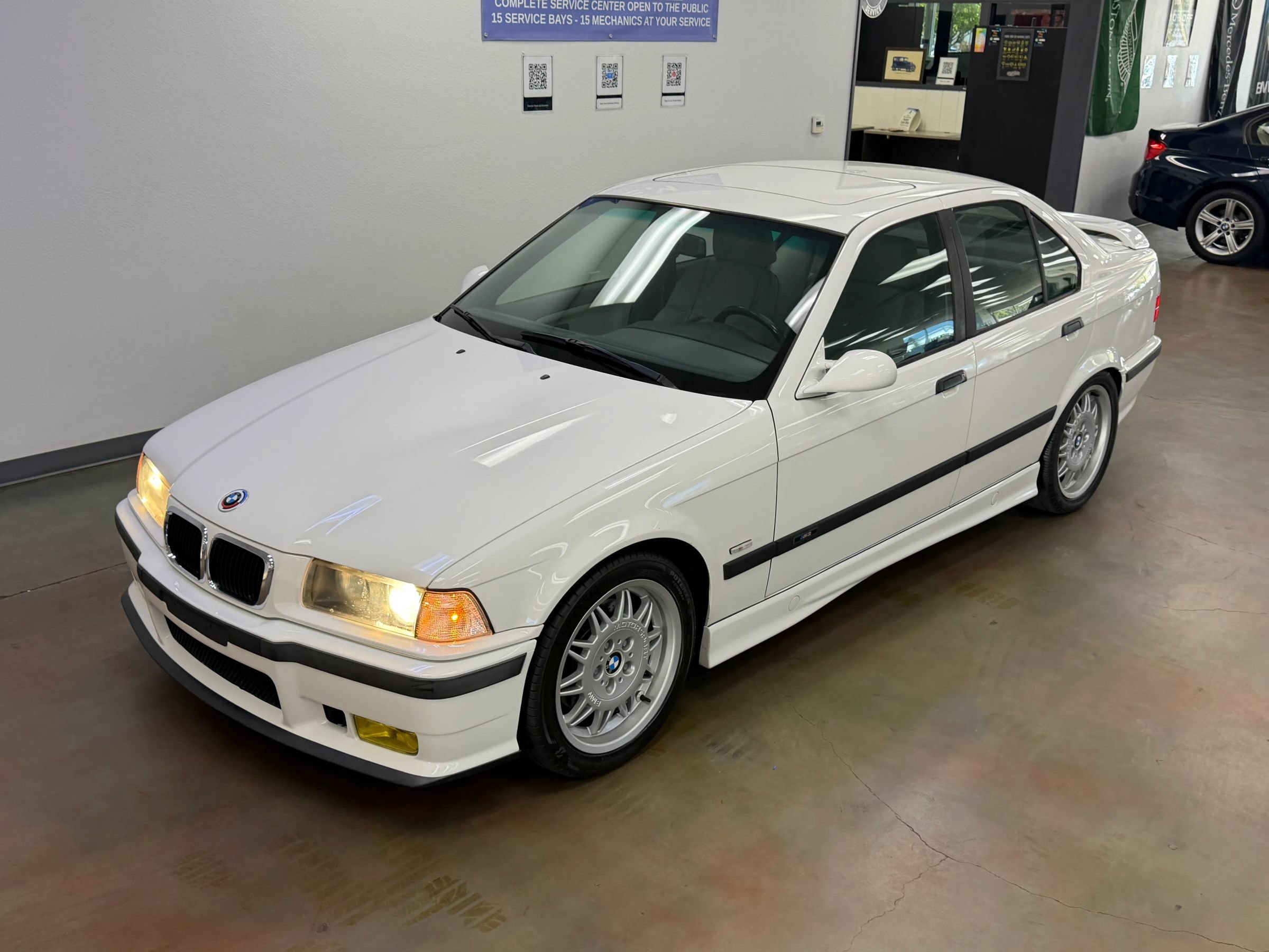 Used 1997 BMW M3 Sedan RWD image 12