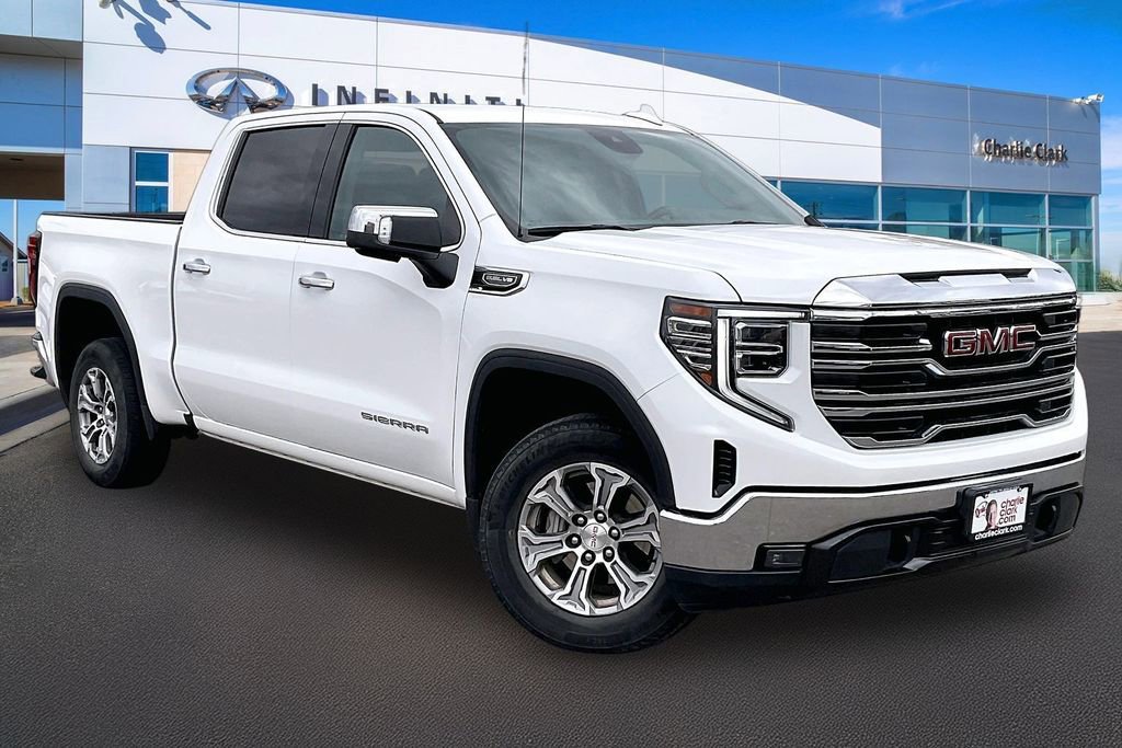 Used 2025 GMC Sierra 1500 SLT RWD image 11