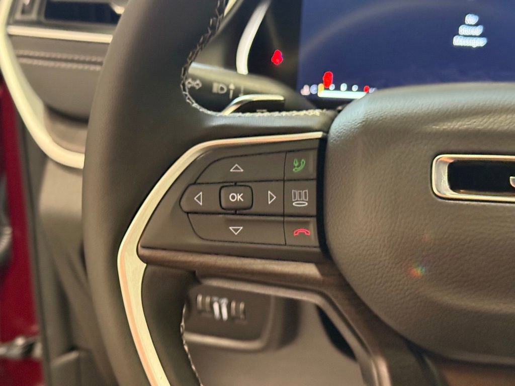 New 2025 Jeep Grand Cherokee Limited image 25