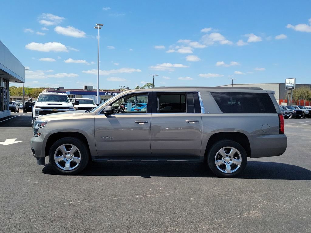 Used 2019 Chevrolet Suburban LT image 14
