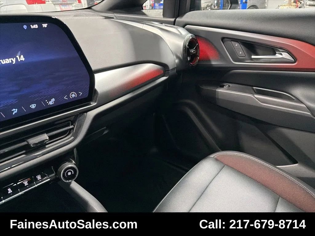 Used 2024 Chevrolet Equinox EV RS AWD/4WD image 49