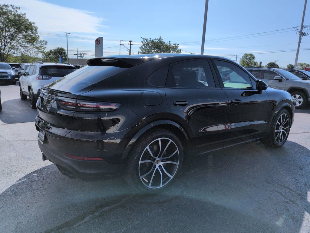Used 2020 Porsche Cayenne S AWD/4WD image 5