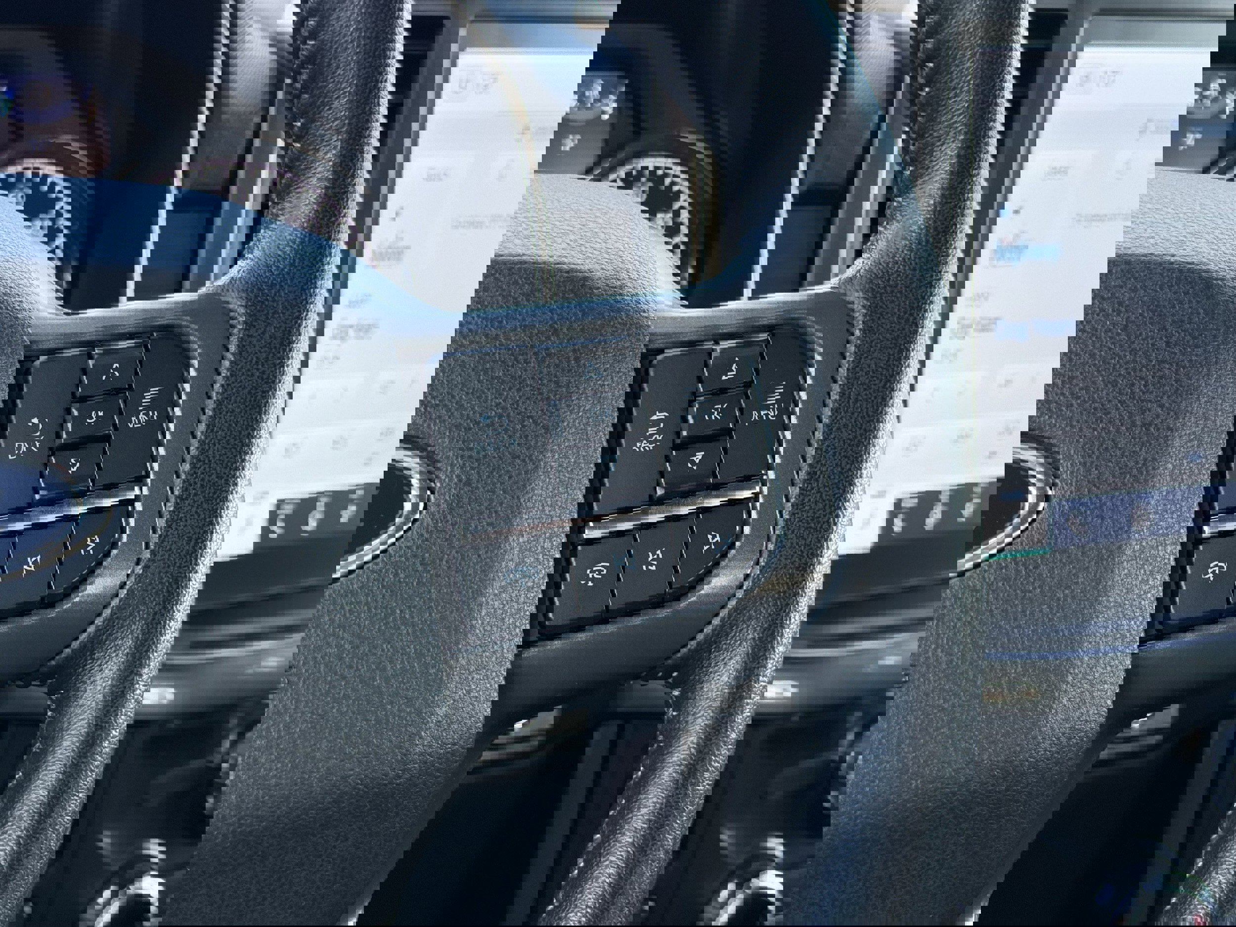 Certified 2022 Ford F150 XLT w/ Equipment Group 302A High image 21