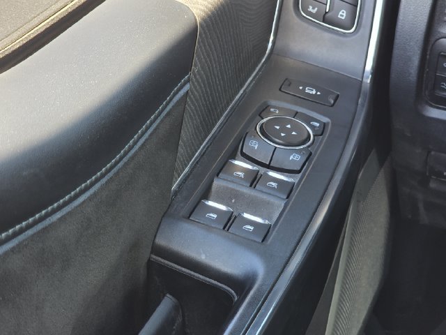 Used 2025 Ford F350 Platinum AWD/4WD image 19