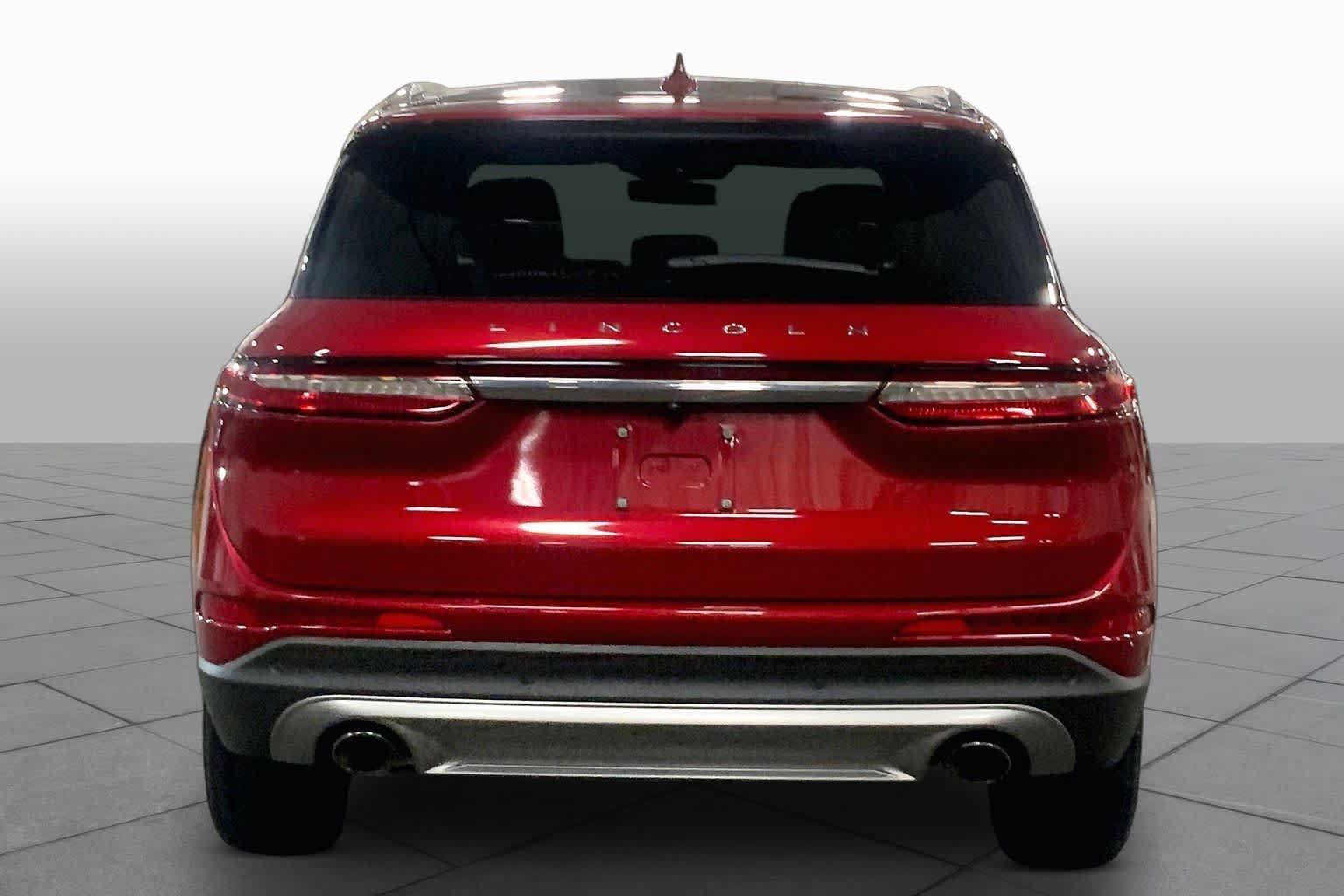 Used 2022 Lincoln Corsair Reserve w/ Equipment Group 201A AWD/4WD image 5