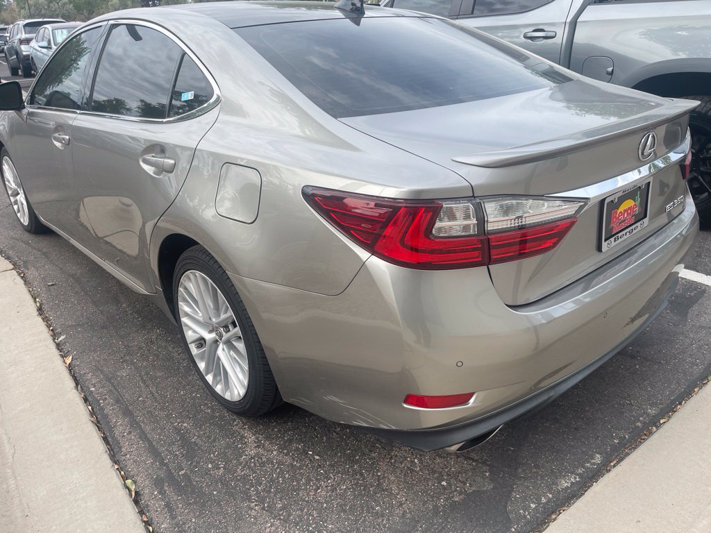 Used 2018 Lexus ES 350 w/ Luxury Package w/Wood Trim FWD image 6