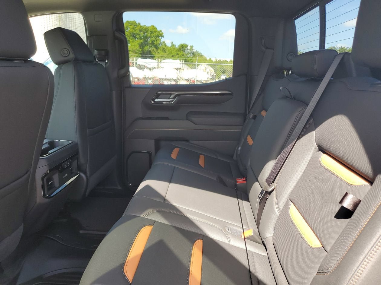 New 2026 GMC Sierra 1500 AT4 w/ AT4 Premium Package AWD/4WD image 12