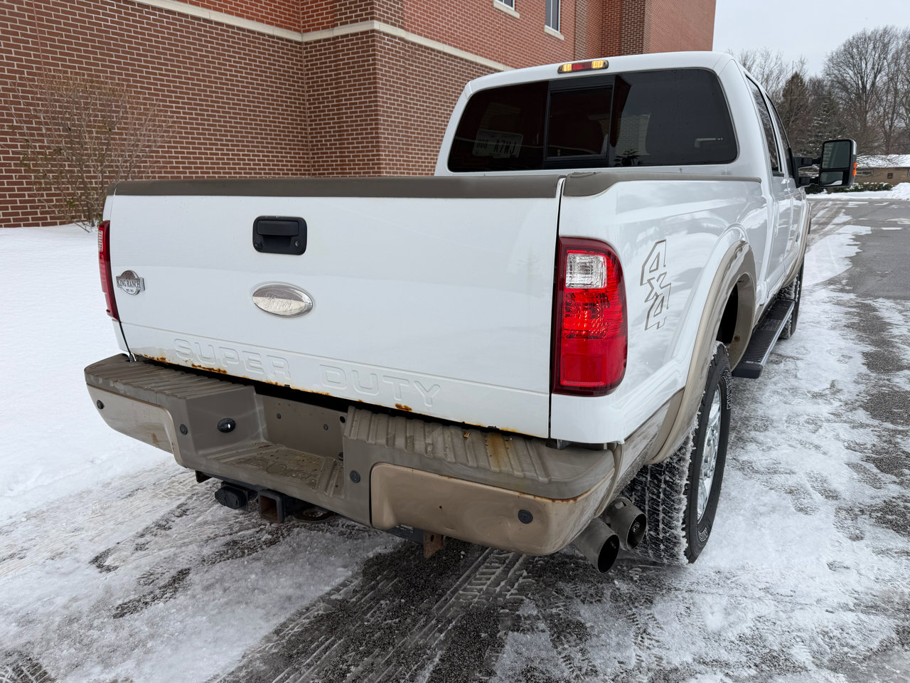 Used 2012 Ford F350 King Ranch w/ King Ranch w/Chrome Pkg image 11