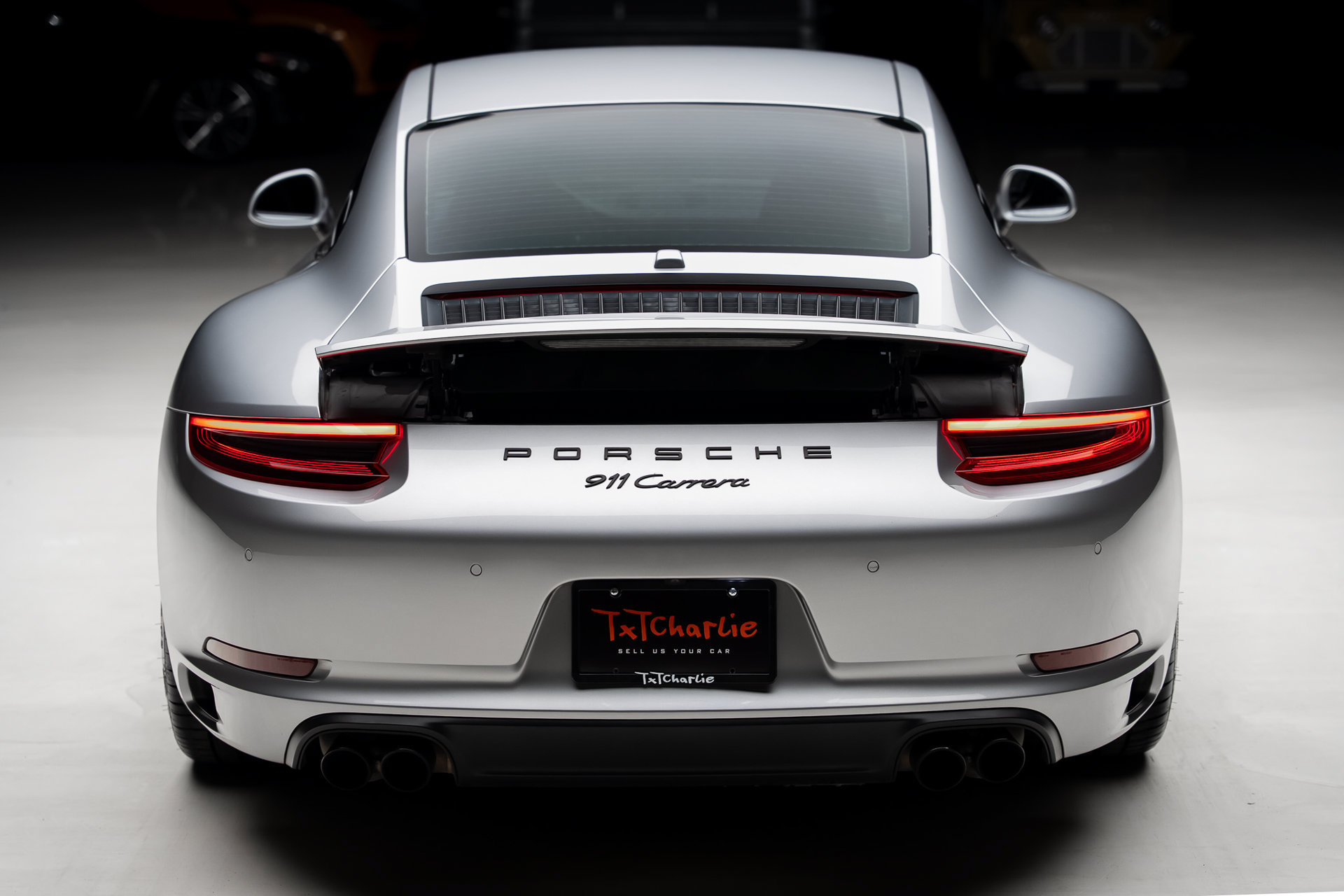 Used 2018 Porsche 911 Carrera RWD image 26