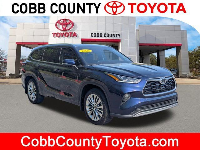 Used 2025 Toyota Highlander Platinum