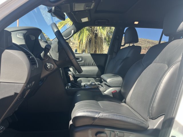 Used 2023 Nissan Armada SL w/ Midnight Edition Package AWD/4WD image 2
